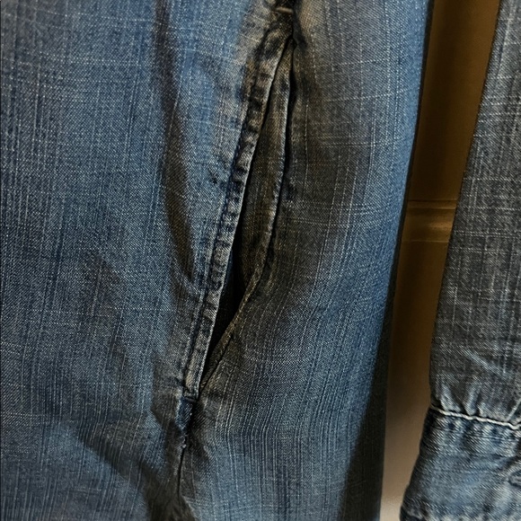 American Eagle Outfitters Blue Button Down Shirt - Picture 4 of 5